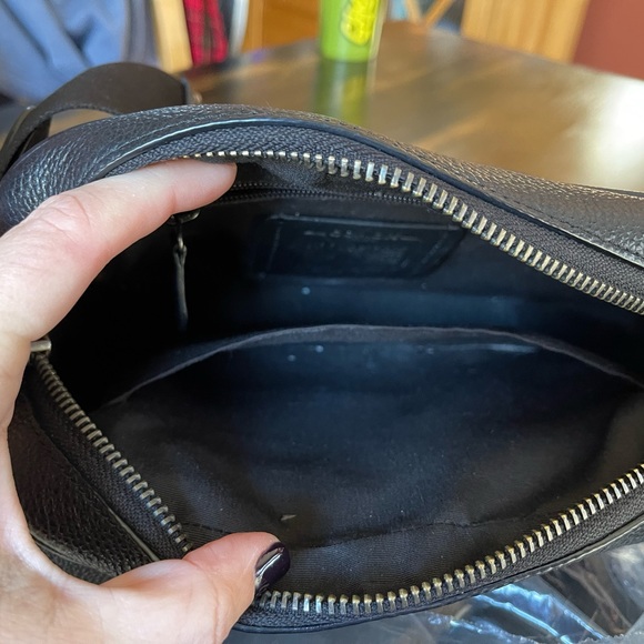 Coach crossbody - Picture 4 of 6